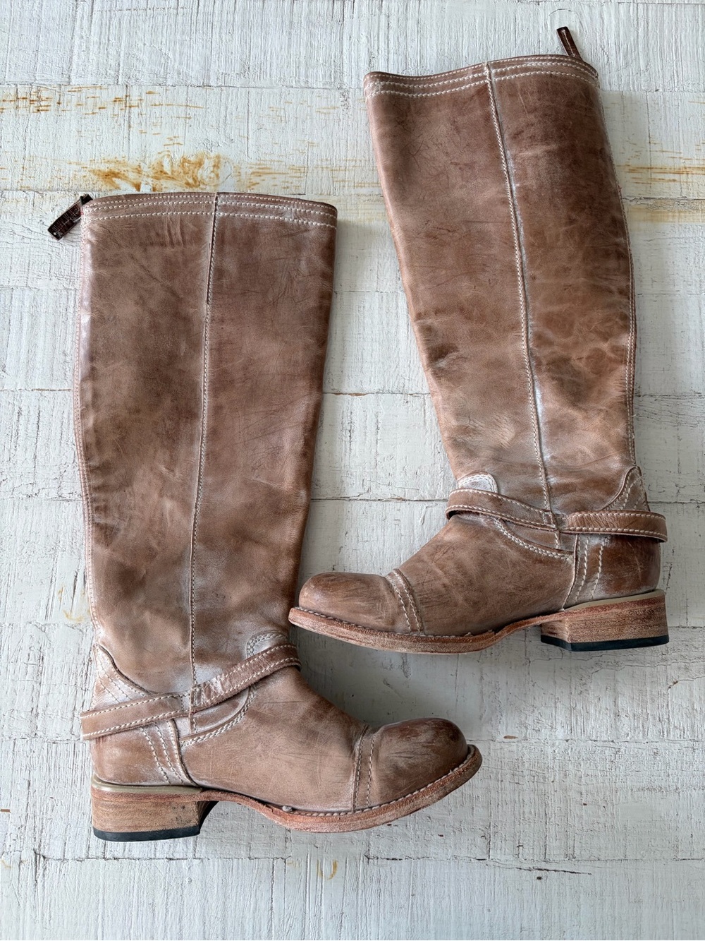 Freebird Roadey Size 7 Taupe Distressed Leather Tall Riding Boots Tan Red Zipper - Picture 4 of 9